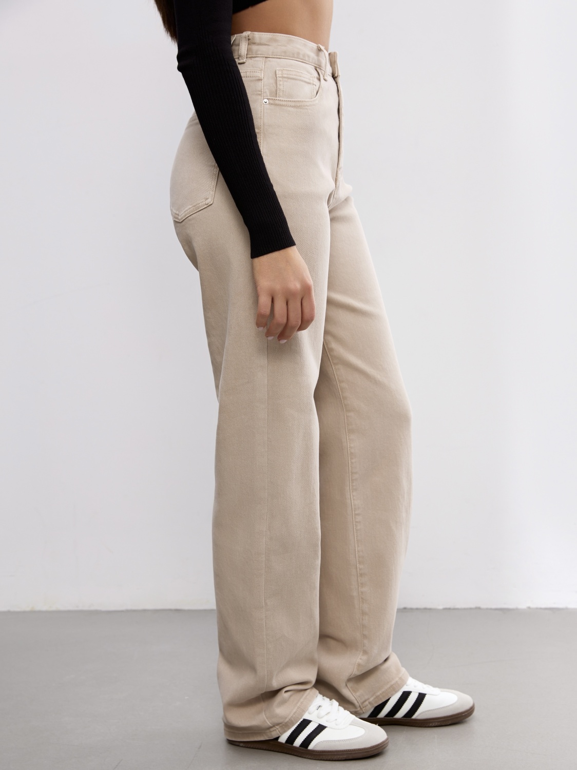 Джинсы STRAIGHT